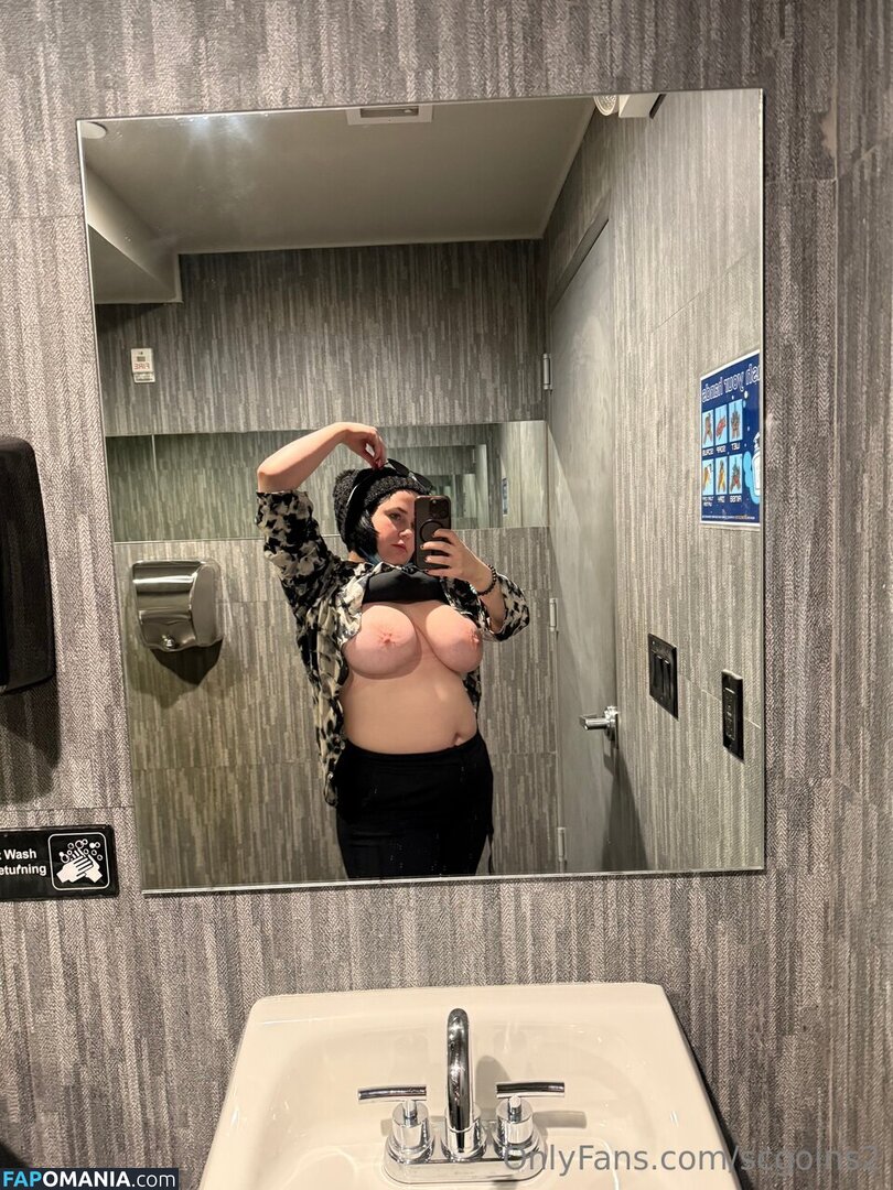Sydney Goins / go.syd / sydgoins Nu OnlyFans  Photo fuitée #1