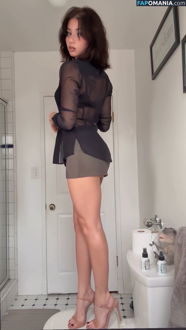 Sydney Taylor / atsydneytaylor / sydneyy.taylor Nu OnlyFans  Photo fuitée #1