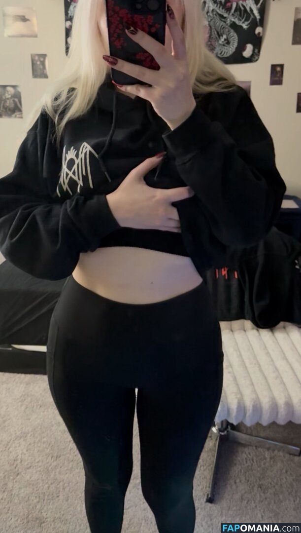 Sylvee / SylveeVT / ashhbearr_ / onlyfans Nu OnlyFans  Photo fuitée #287