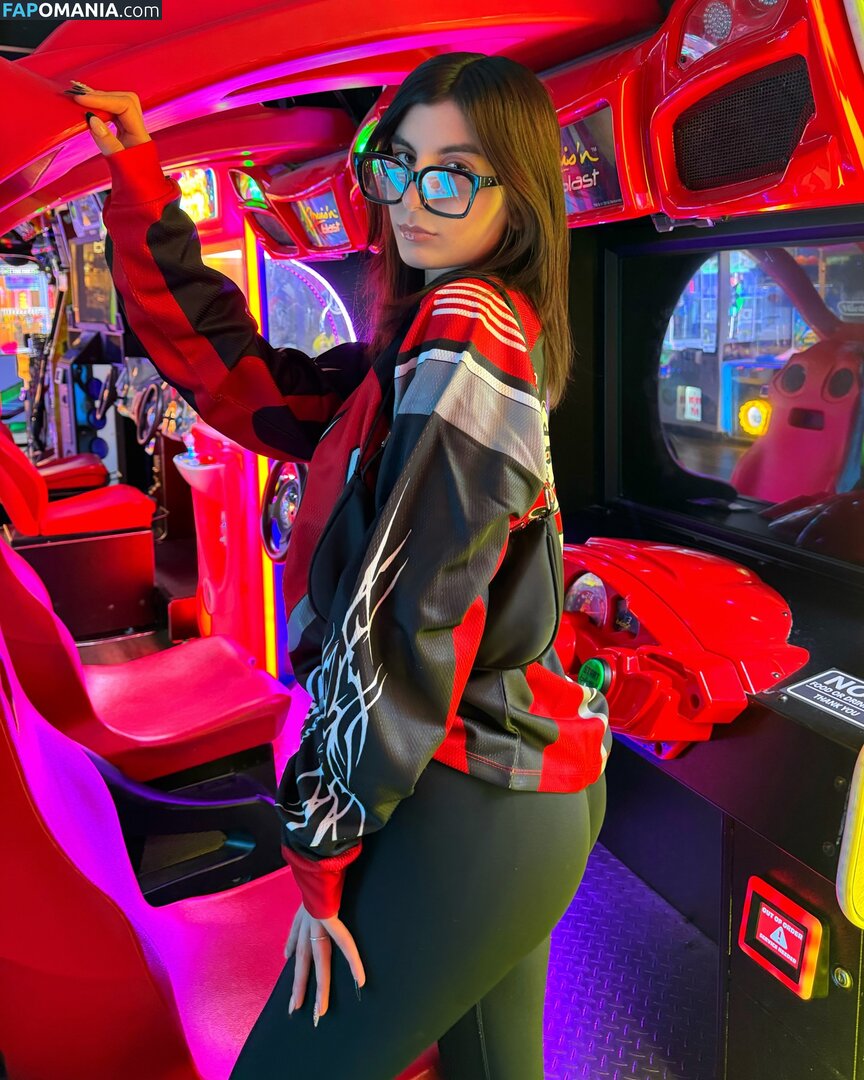 Taba Ardestani / taba_ardestani / tabaardestani Nu OnlyFans  Photo fuitée #4