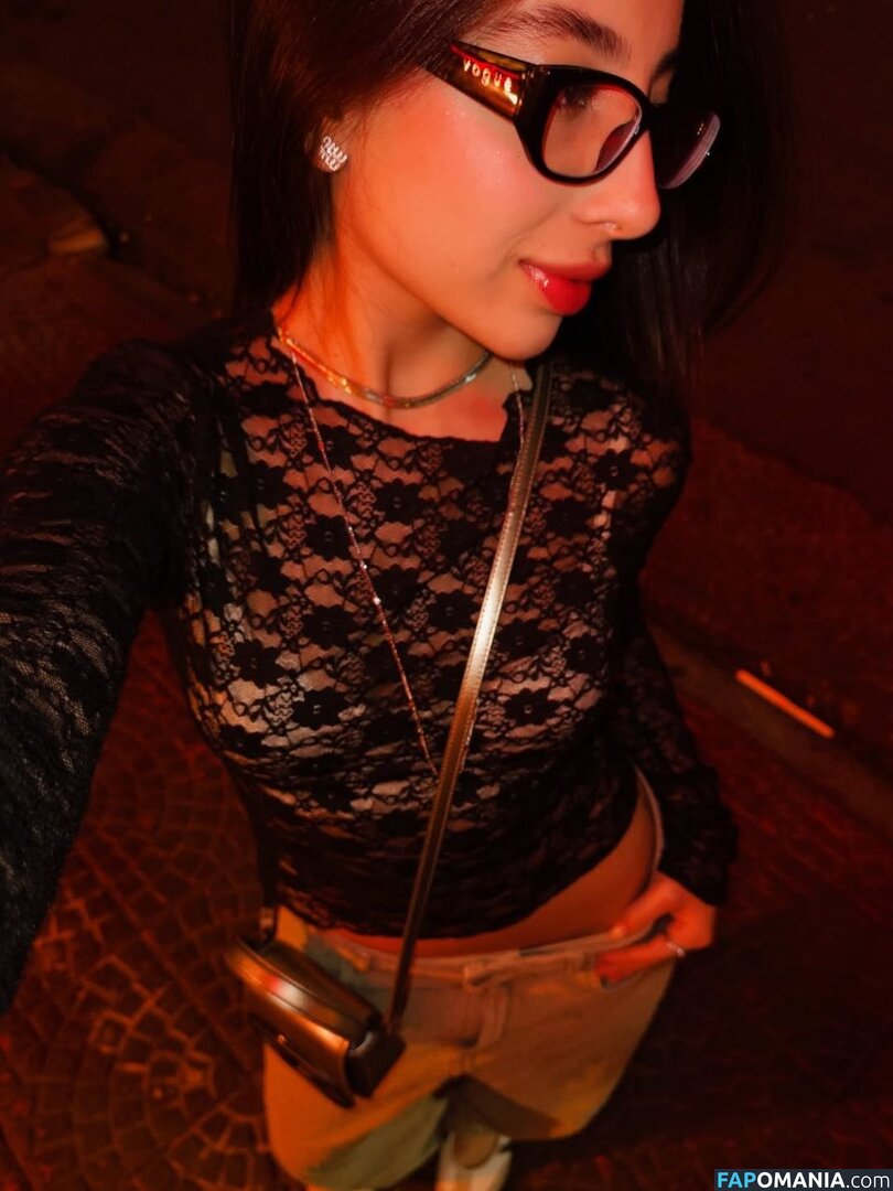 Taby Carvalho / taby Nu OnlyFans  Photo fuitée #4