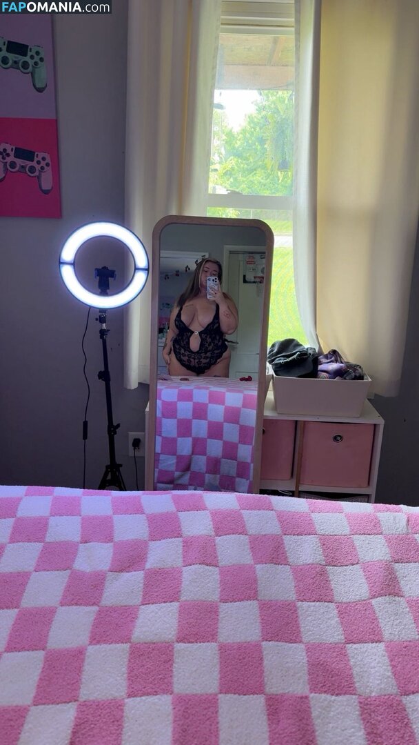 Tahcake18 Nu OnlyFans  Photo fuitée #12