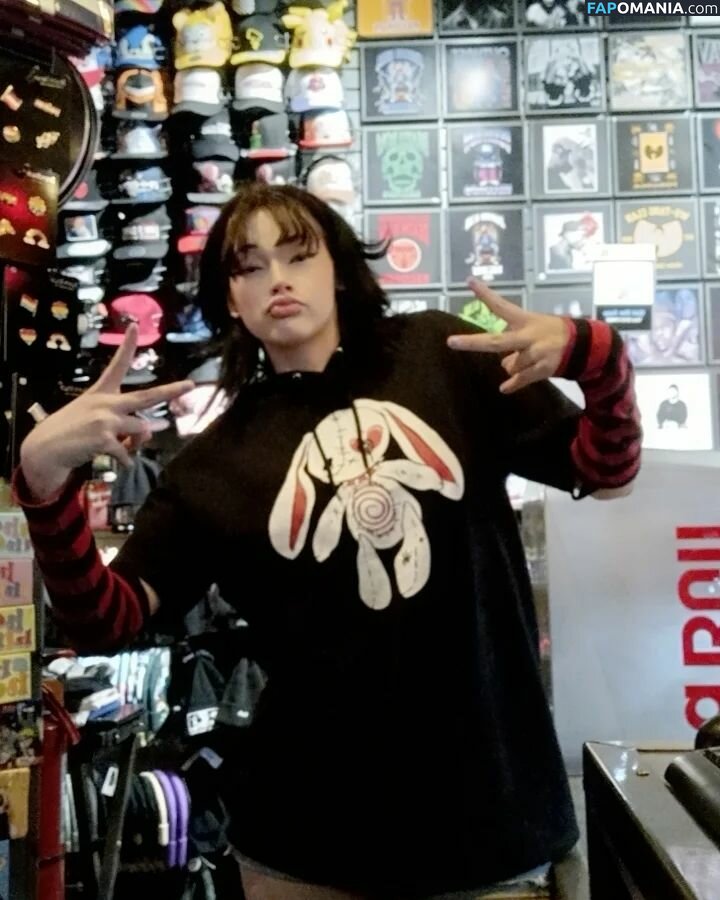 Tallfriend2000 / tallfriend_2000 Nu OnlyFans  Photo fuitée #16