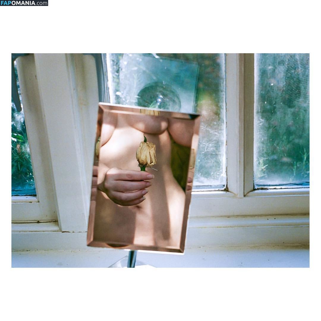 Tan Smith Nu OnlyFans  Photo fuitée #23