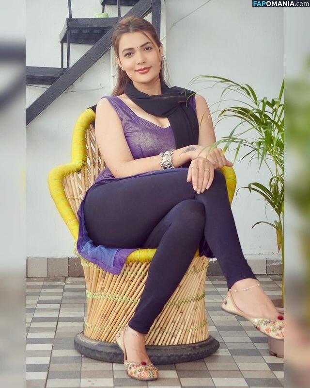 Tanishq Sharma / kamaal_ki_tanishq Nu OnlyFans  Photo fuitée #3