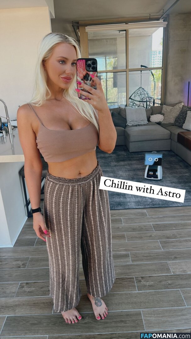 Simp Chat / Tara Babcock / tarababcock Nu OnlyFans  Photo fuitée #831