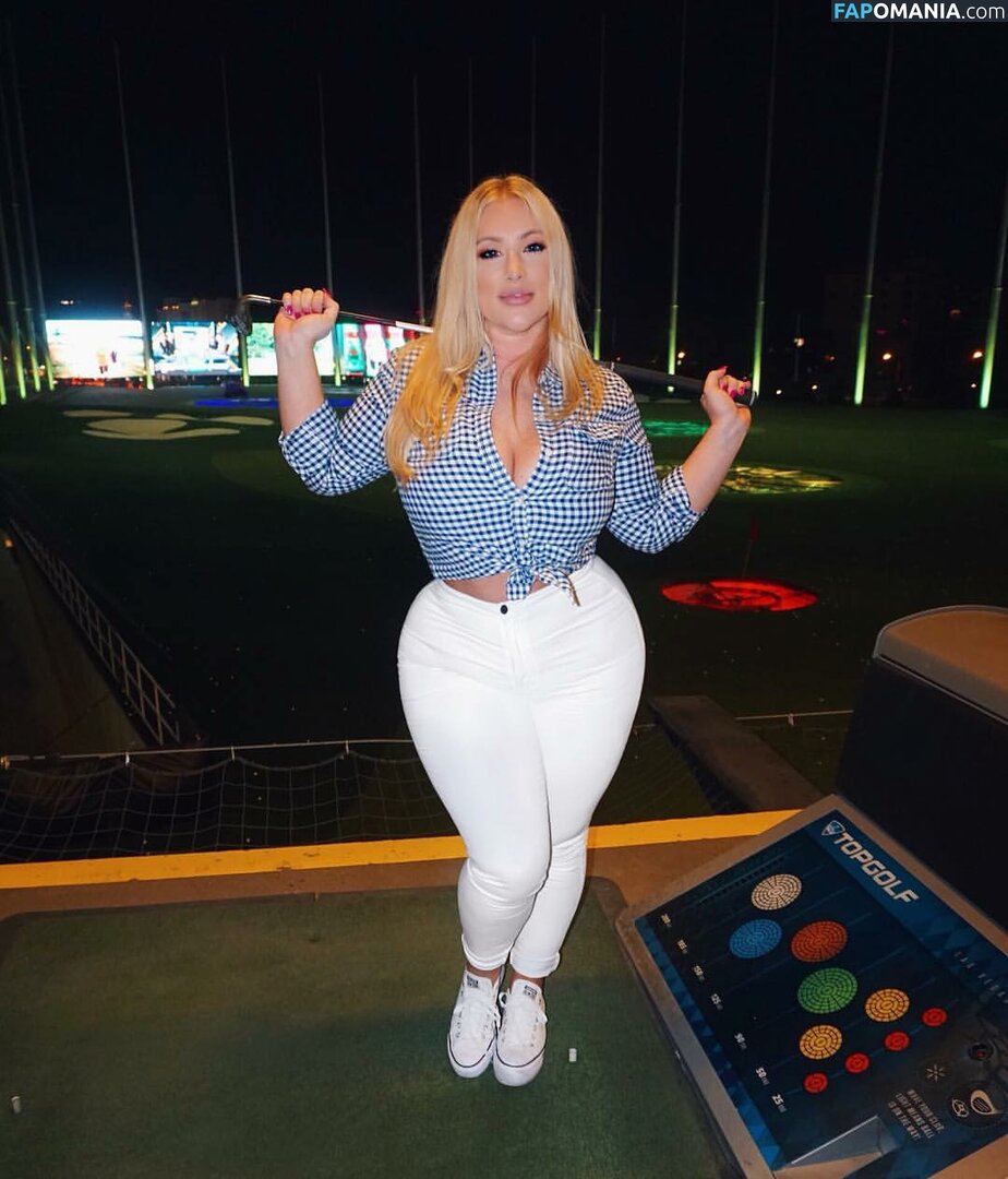 Taya Christian / Thedoctorbae Nu OnlyFans  Photo fuitée #80
