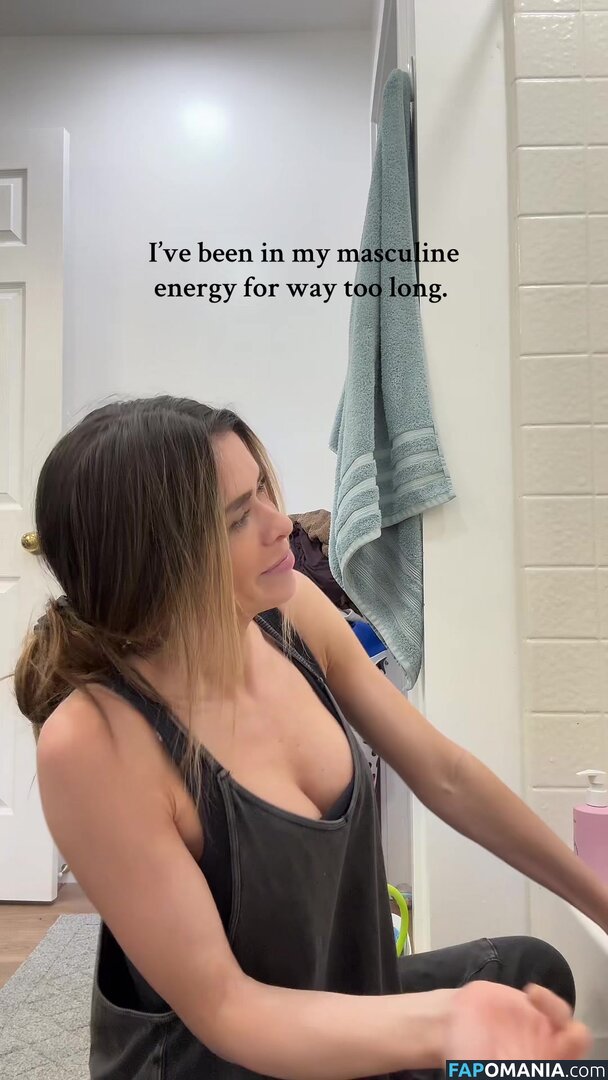 Taylor Frankie Paul / taylorfrankiepaul Nu OnlyFans  Photo fuitée #7