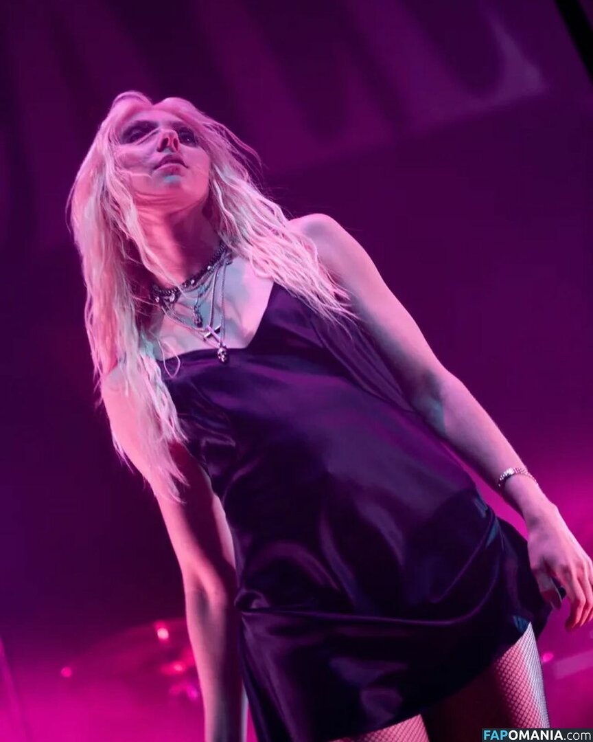 Taylor Momsen / aryelsoul / taylormomsen Nu OnlyFans  Photo fuitée #367
