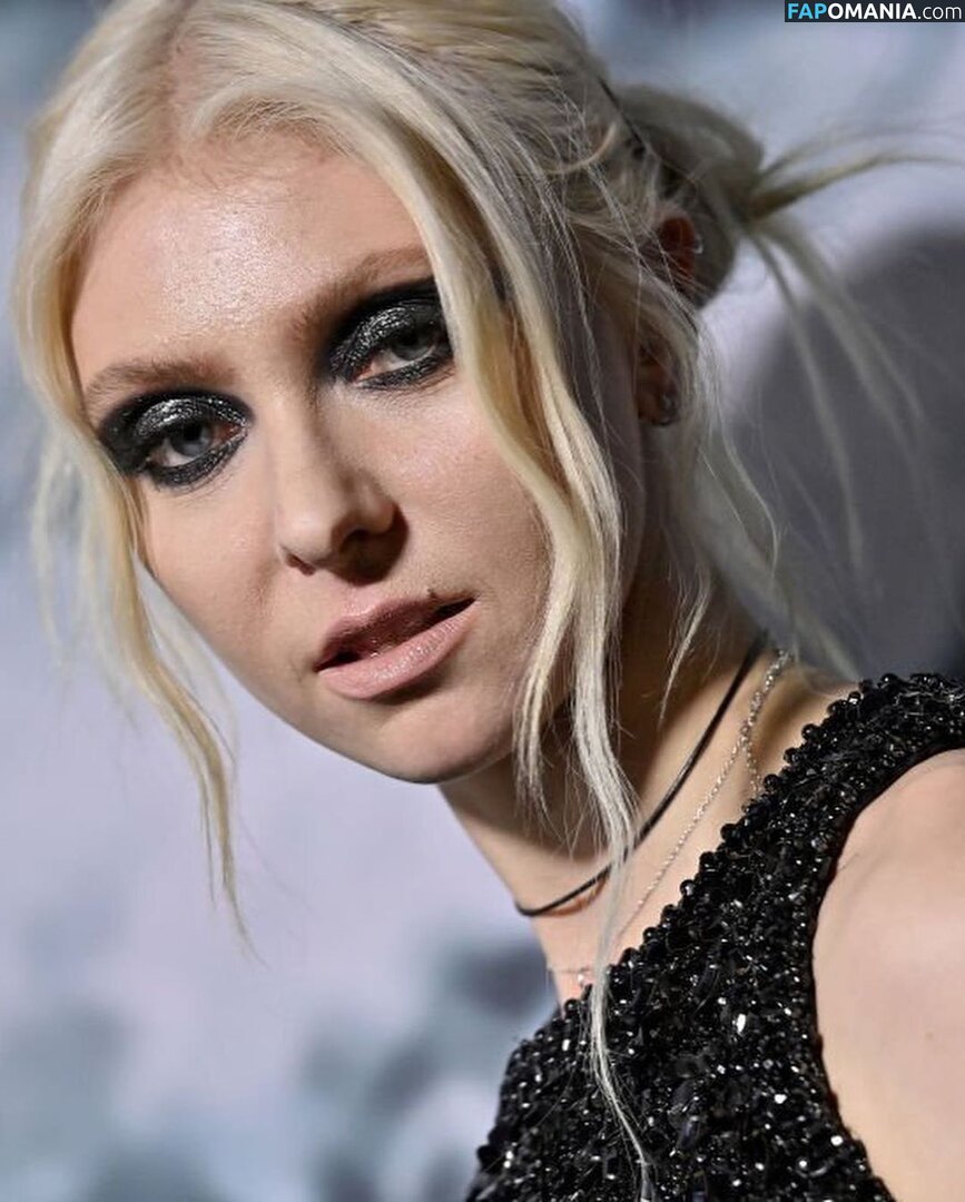 Taylor Momsen / aryelsoul / taylormomsen Nu OnlyFans  Photo fuitée #709