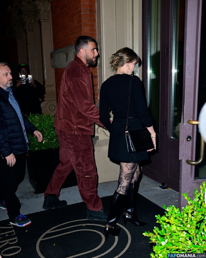 Taylor Swift / taylorswift / taylorswift13 Nu OnlyFans  Photo fuitée #64