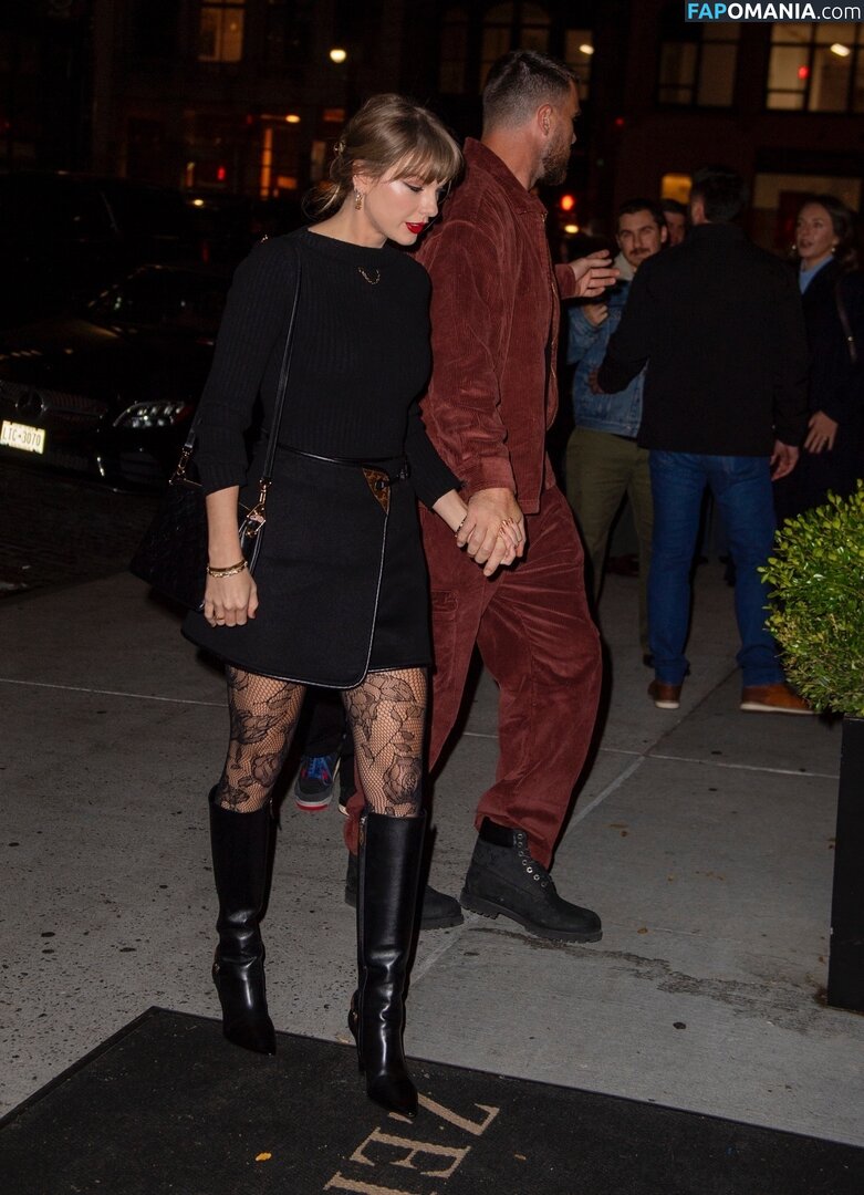 Taylor Swift / taylorswift / taylorswift13 Nu OnlyFans  Photo fuitée #73