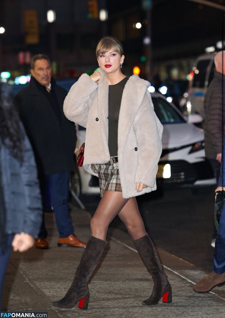 Taylor Swift / taylorswift / taylorswift13 Nu OnlyFans  Photo fuitée #84