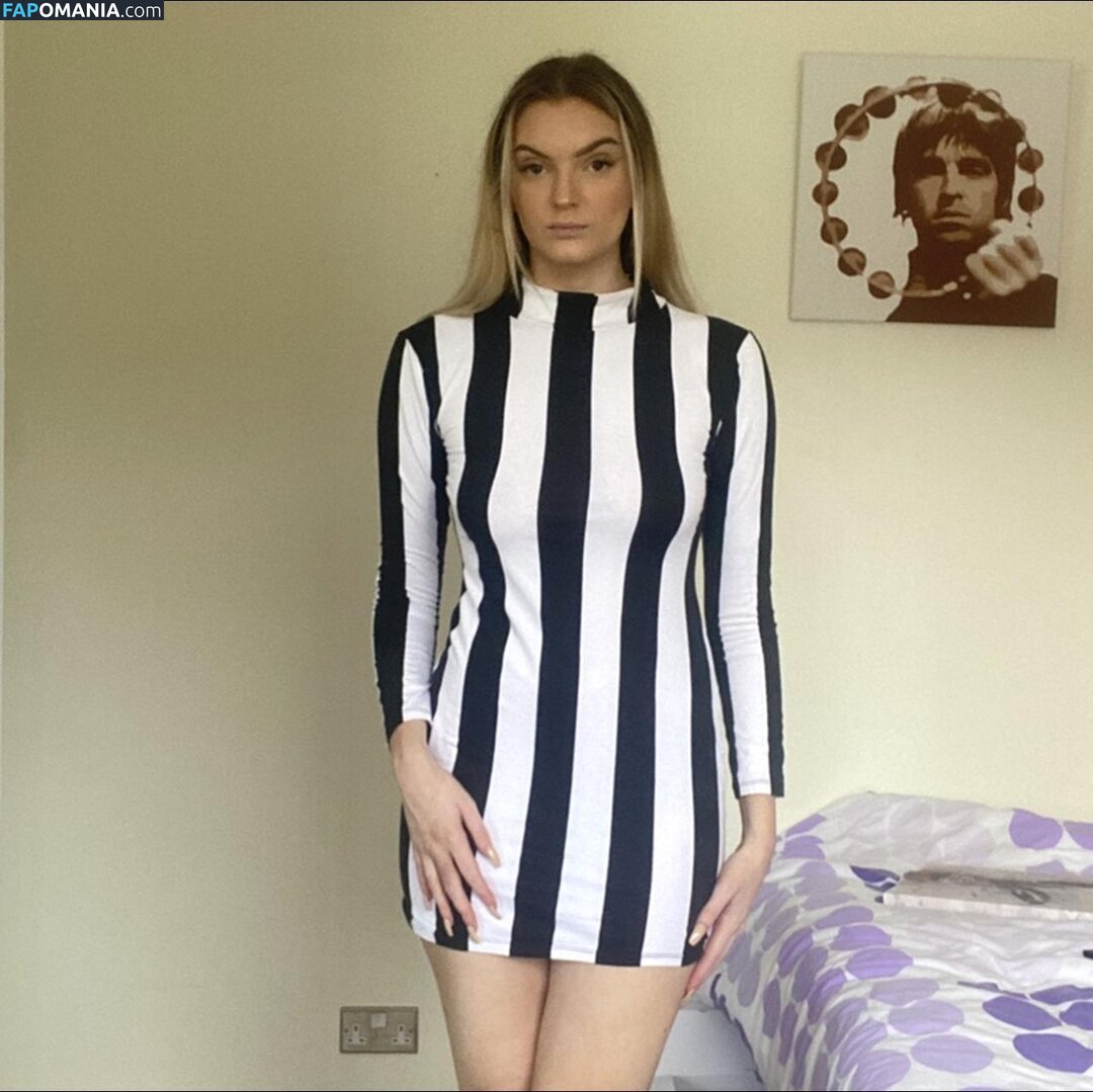 cl0ut / th0tb0t Nu OnlyFans  Photo fuitée #5