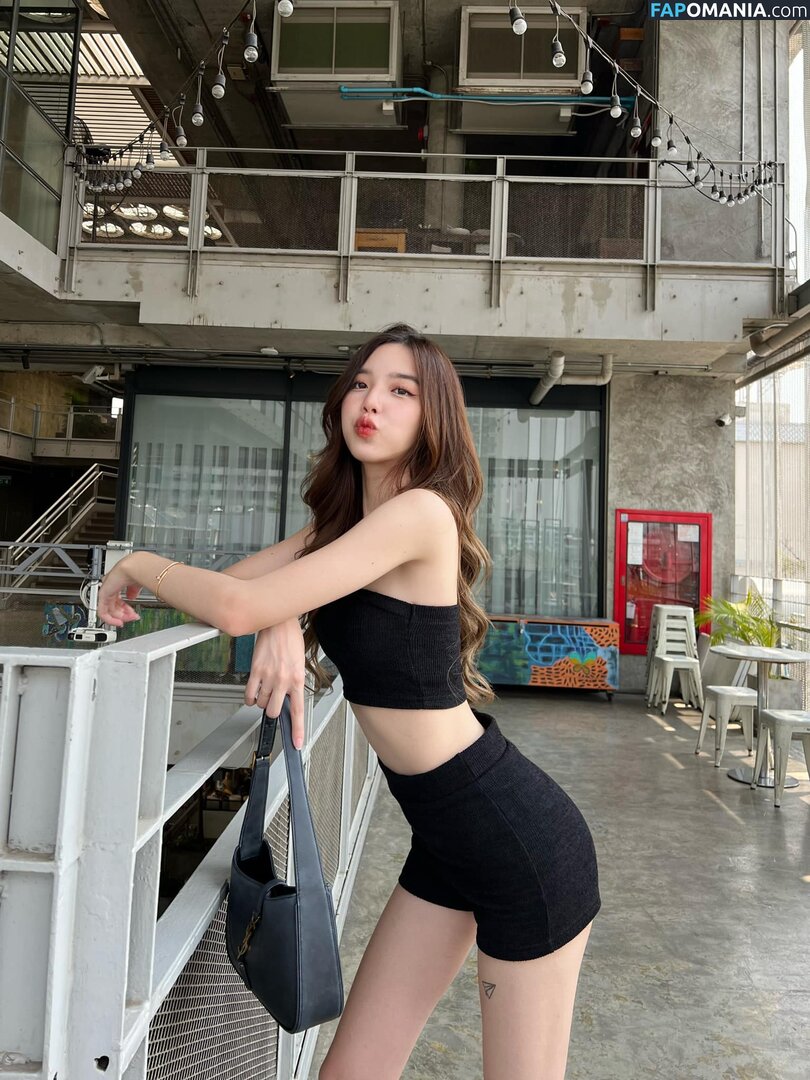 Thai Girls ???????? / best.thai.girls Nu OnlyFans  Photo fuitée #111