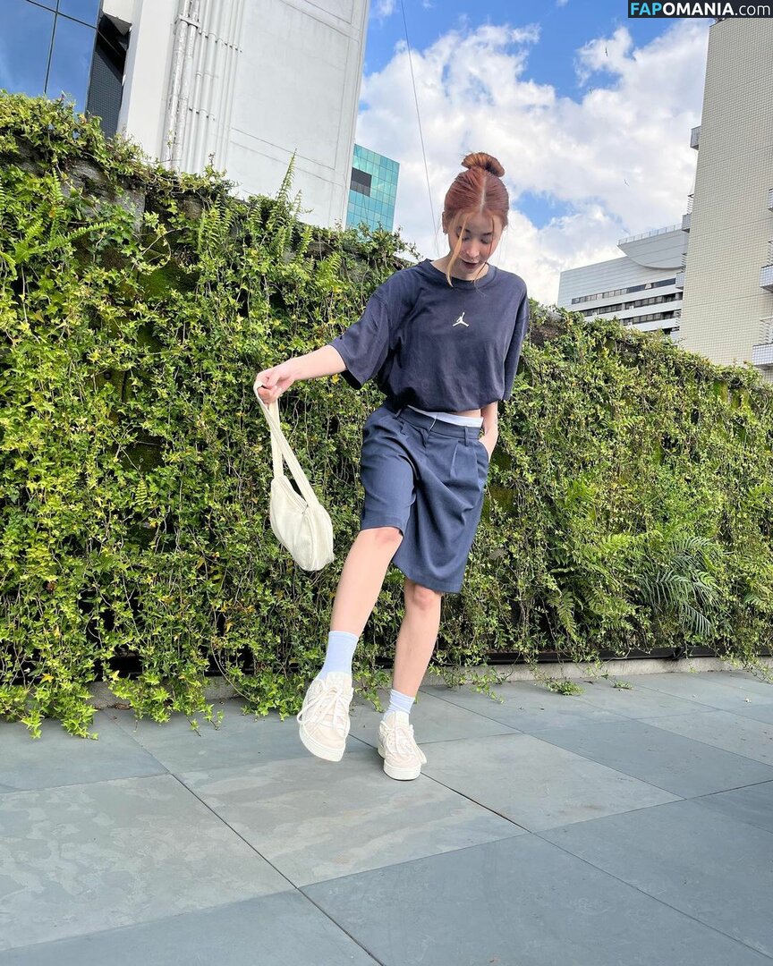 Thaiga / loud_thaiga Nu OnlyFans  Photo fuitée #61