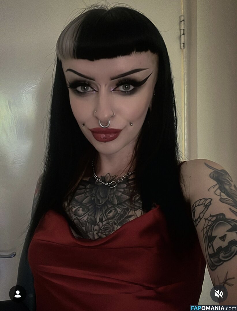 ThatLivingDeadGxrl Nu OnlyFans  Photo fuitée #2