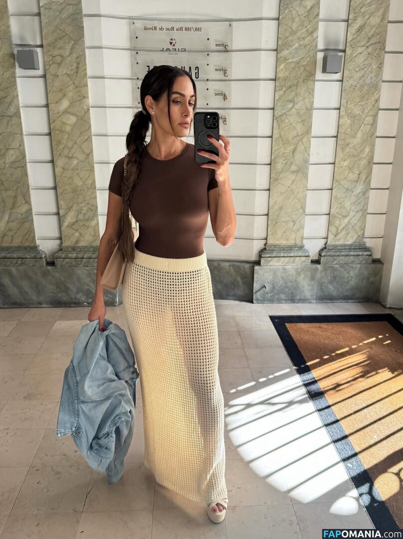 Nikki Bella & Brie Bella / The Bella Twins / thenikkibella Nu OnlyFans  Photo fuitée #407