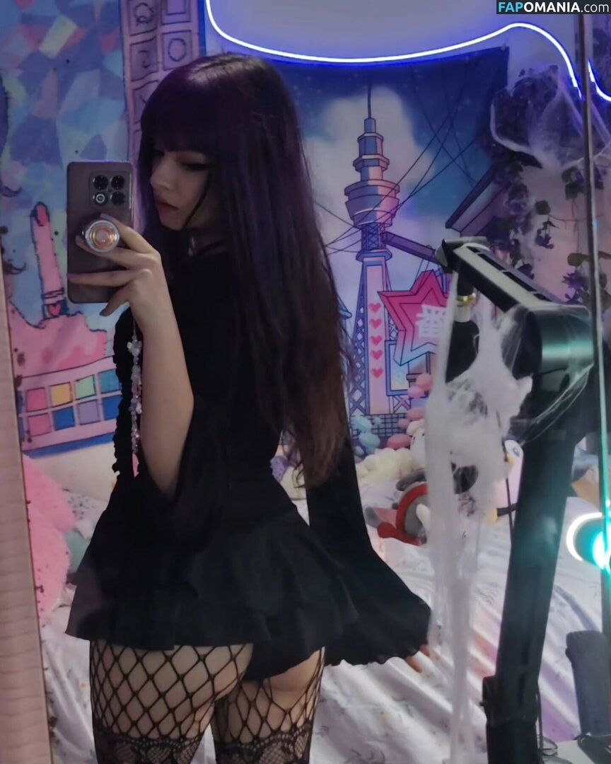 theakaleina Nu OnlyFans  Photo fuitée #12