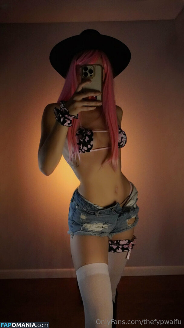 fypwaifu / thefypwaifu Nu OnlyFans  Photo fuitée #5