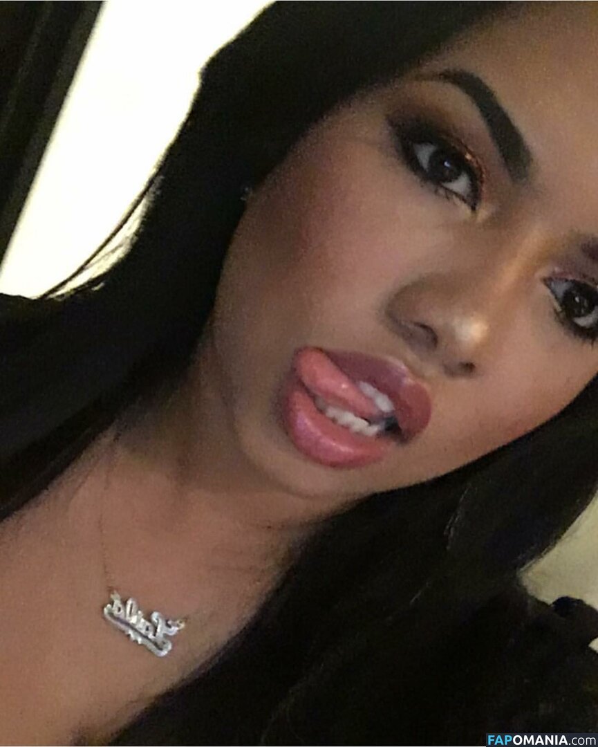 thelailalove Nu OnlyFans  Photo fuitée #2