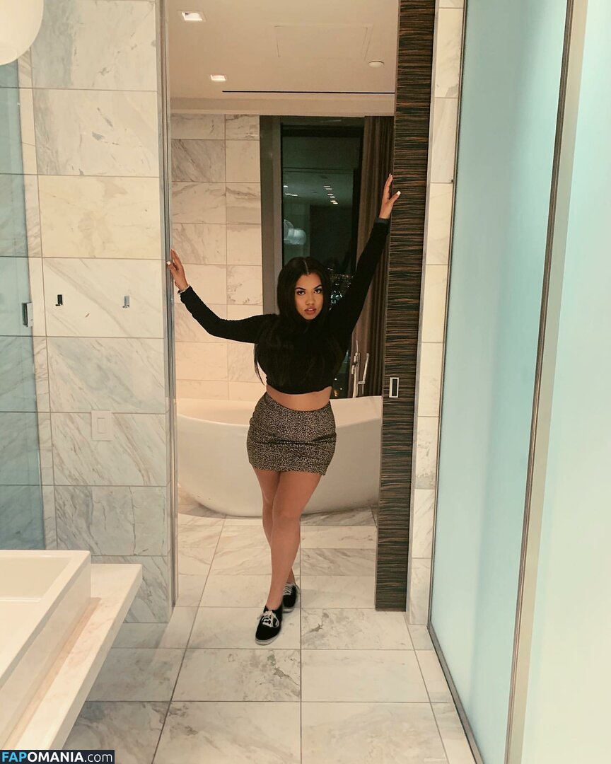 thelailalove Nu OnlyFans  Photo fuitée #11