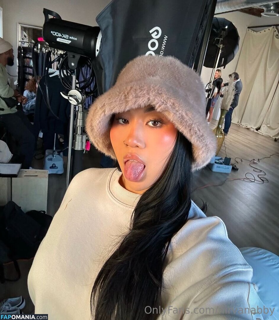 nirvanabby / theonlyyennii Nu OnlyFans  Photo fuitée #1