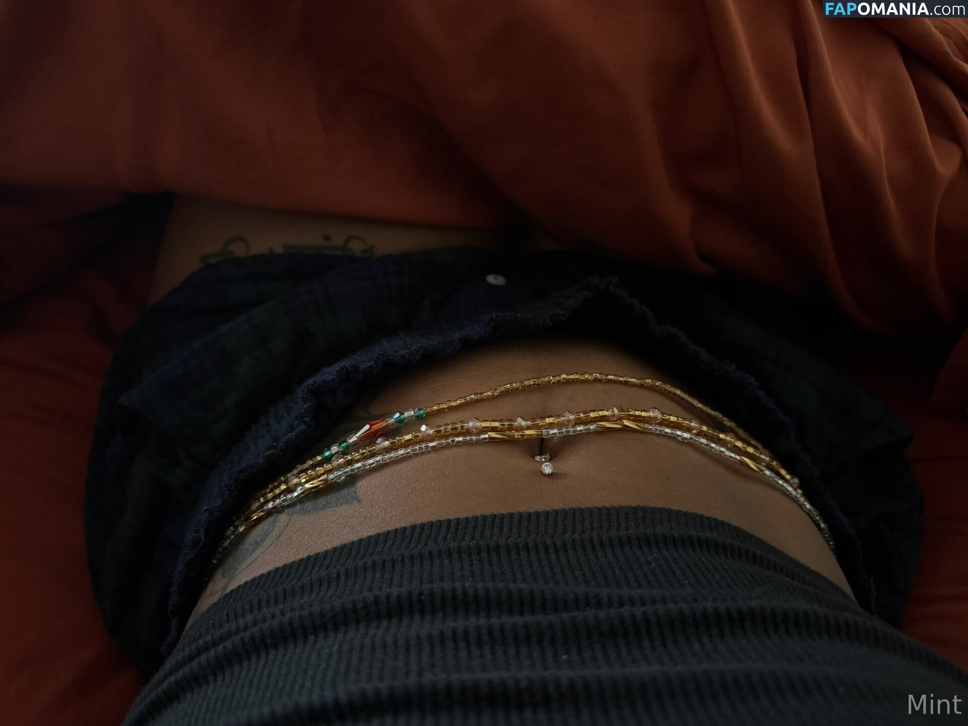 thereal_mint / therealbombshell_mint Nu OnlyFans  Photo fuitée #12