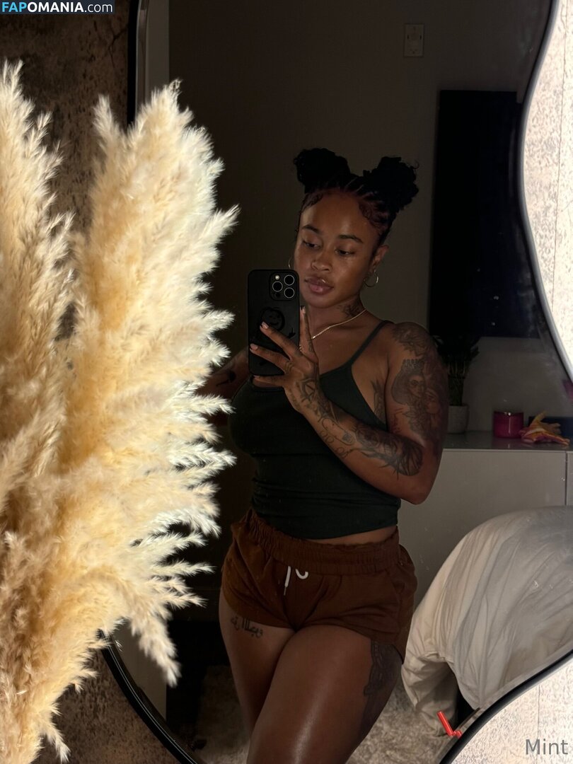 thereal_mint / therealbombshell_mint Nu OnlyFans  Photo fuitée #14