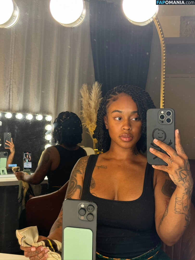 thereal_mint / therealbombshell_mint Nu OnlyFans  Photo fuitée #16