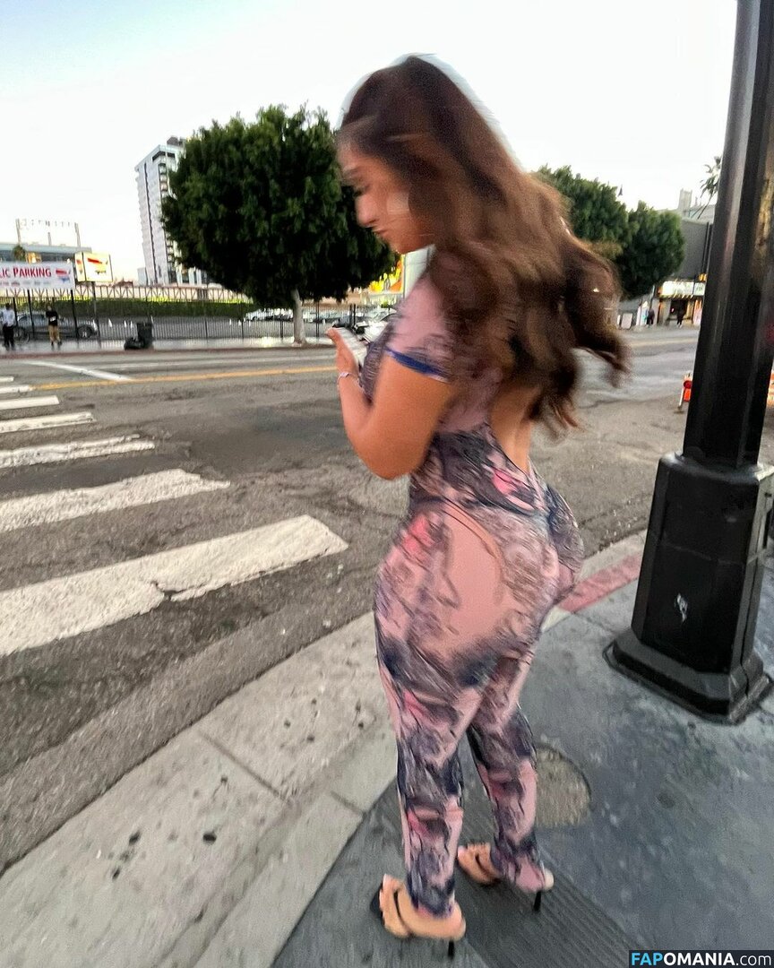 therealxxxenasteph / xenastephany Nu OnlyFans  Photo fuitée #18