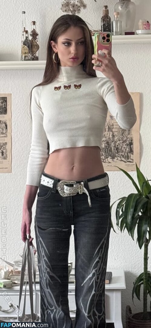 Theresa Lion / theresa_lion Nu OnlyFans  Photo fuitée #1