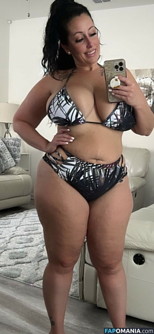 diamondntheruff103 / italianuniqueen / thickitalianmami Nu OnlyFans  Photo fuitée #8