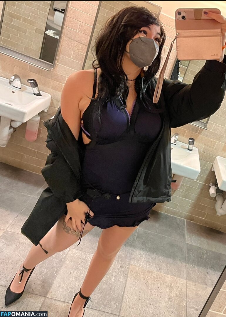 Tiffany Lockheart / Tiffanymaycry / tiffanylockheart Nu OnlyFans  Photo fuitée #353