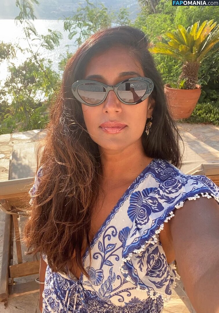 Tina Daheley / https: / tinadaheley Nu OnlyFans  Photo fuitée #11