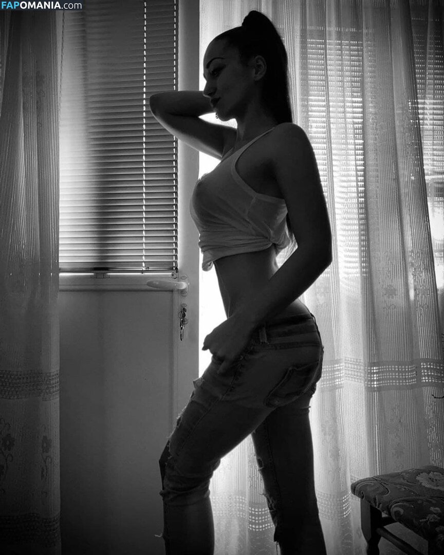 Tina Dakic / tina.dakic / tinadakic29 Nu OnlyFans  Photo fuitée #28