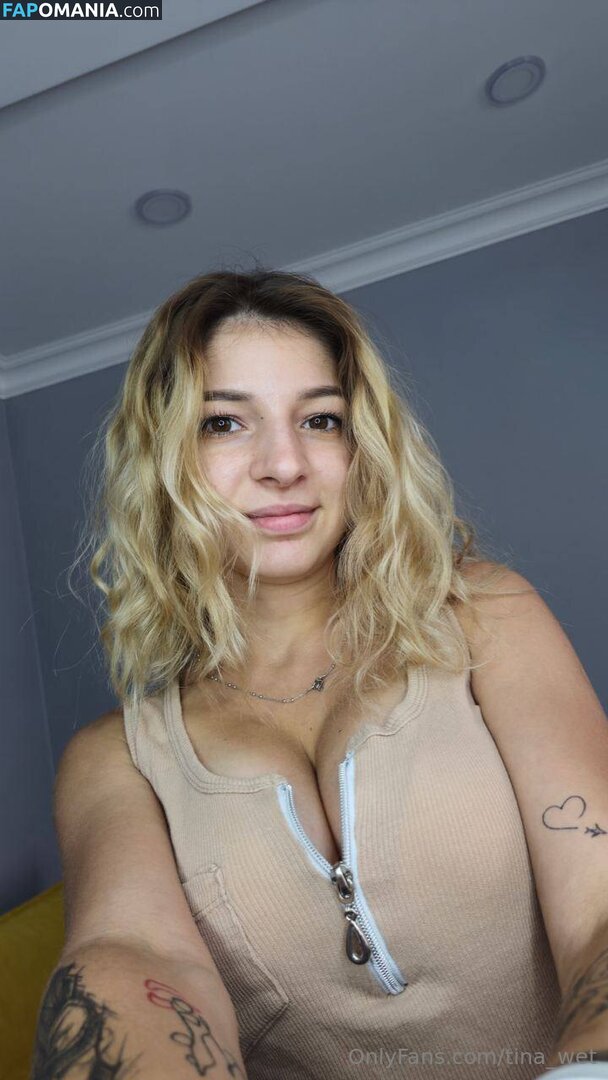 tina_wet / tinawetshi Nu OnlyFans  Photo fuitée #8