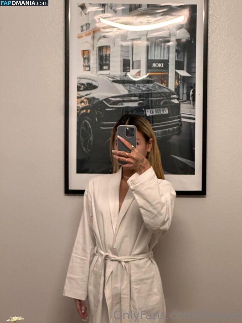 kayla.tran / kaylakipp / peachlingg / tinyyyk Nu OnlyFans  Photo fuitée #23