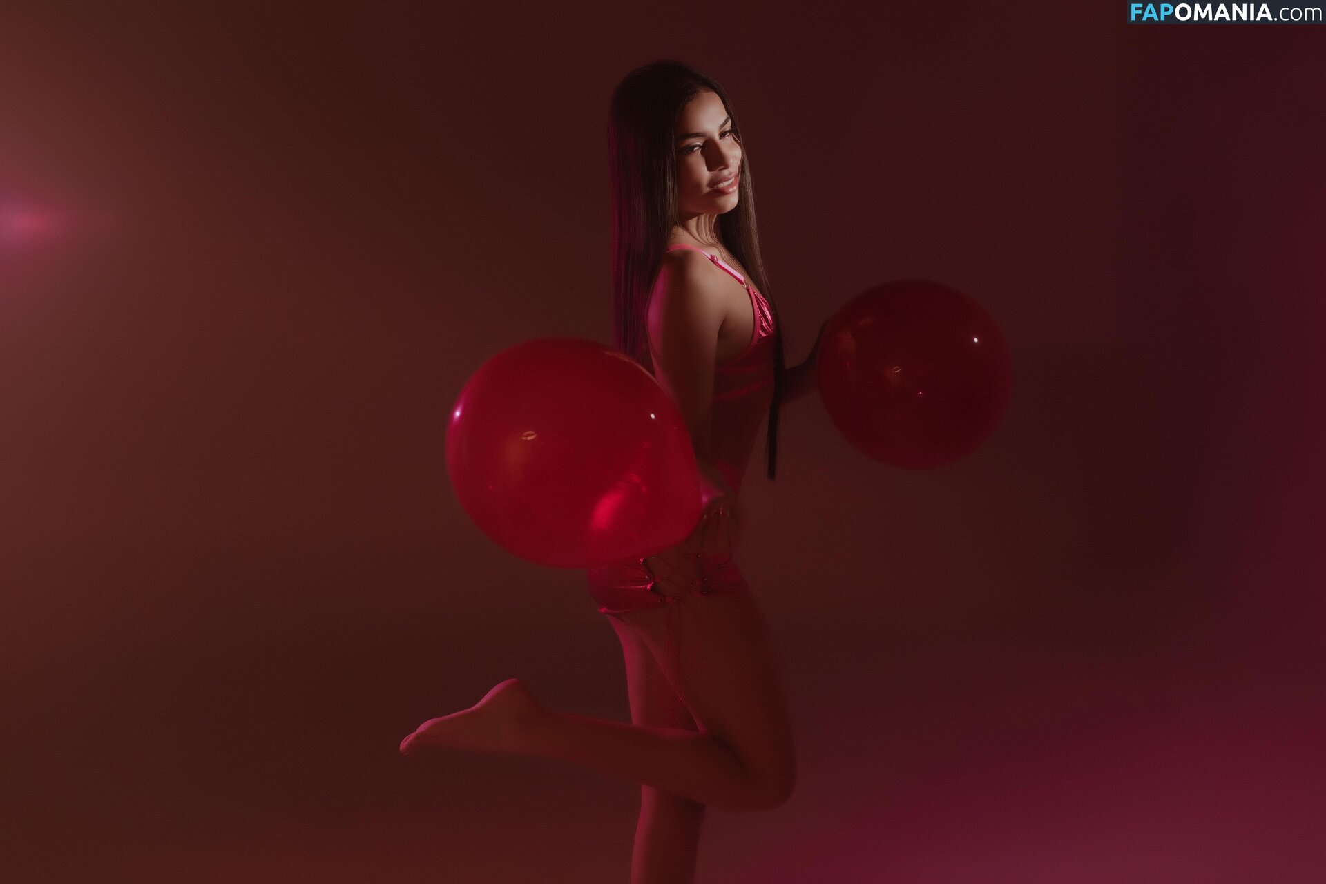 Tiphani Walker / tiffanywalkerny Nu OnlyFans  Photo fuitée #1