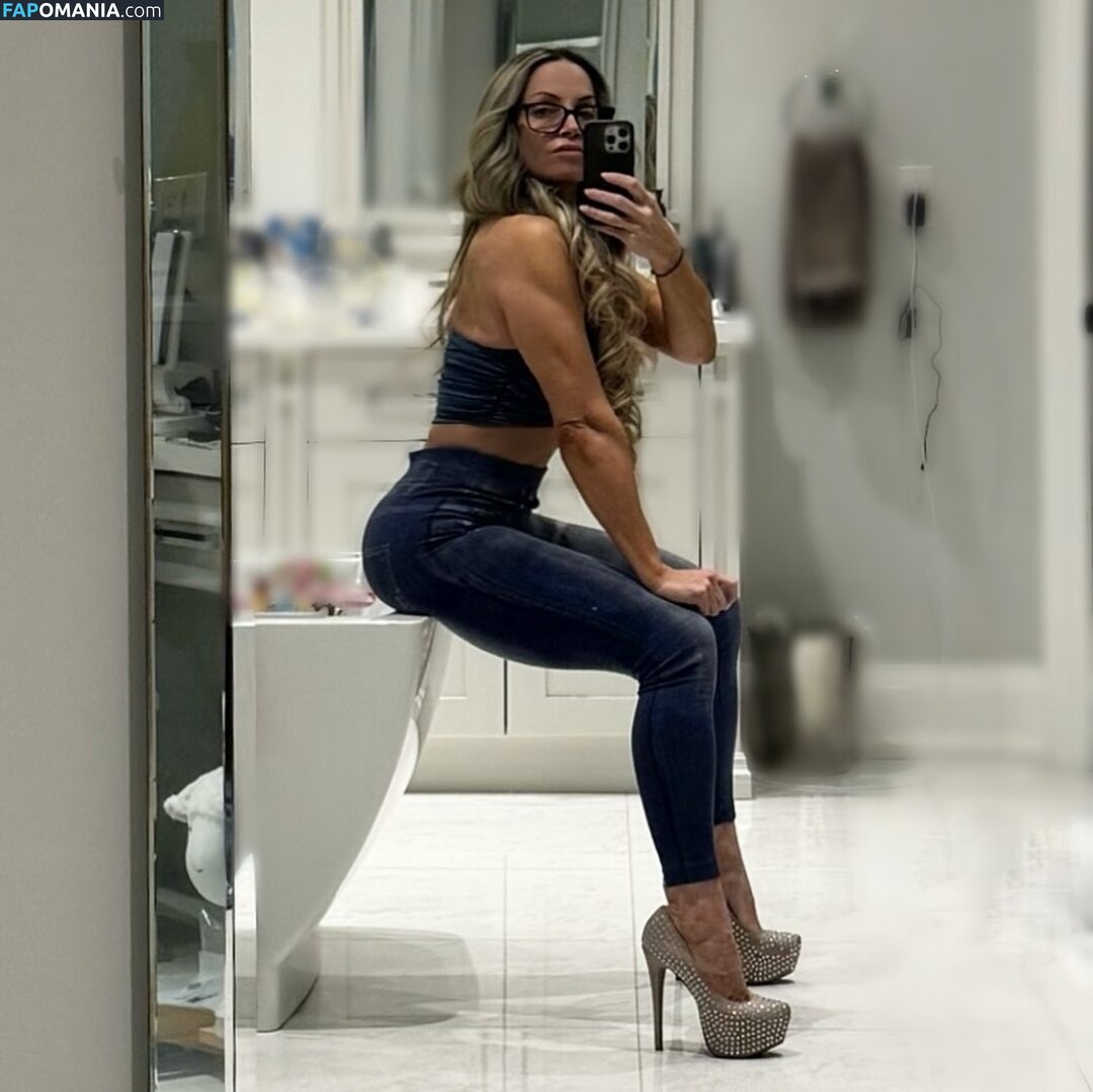 Trish Stratus / trishstratuscom Nu OnlyFans  Photo fuitée #1457