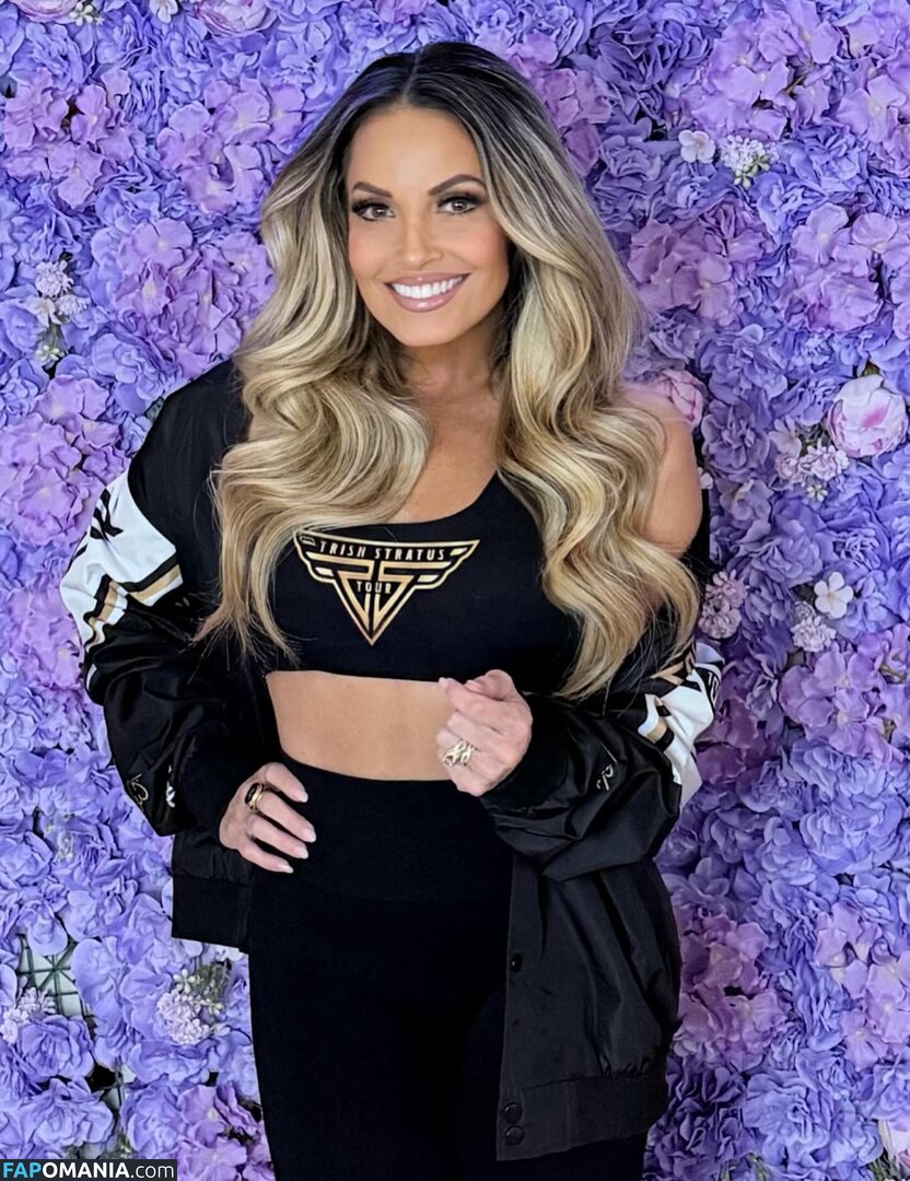 Trish Stratus / trishstratuscom Nu OnlyFans  Photo fuitée #1472