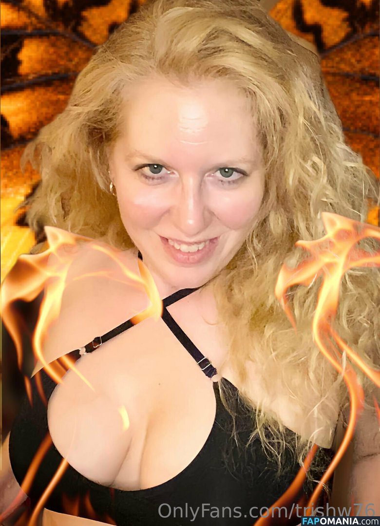 theecatsmeow_ / trishw76 Nu OnlyFans  Photo fuitée #27