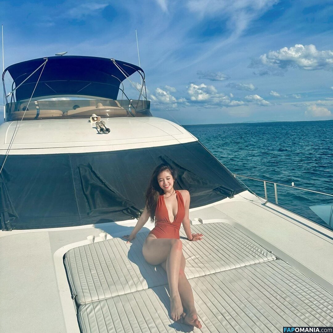Trixie Aragon / trixaragon Nu OnlyFans  Photo fuitée #4
