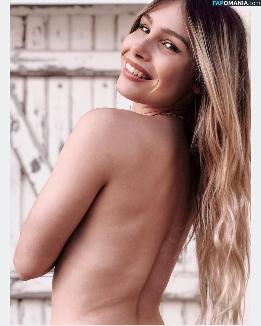 Tslanaxoxo / Yourlanatgirl / Yourlittlelana Nu OnlyFans  Photo fuitée #86
