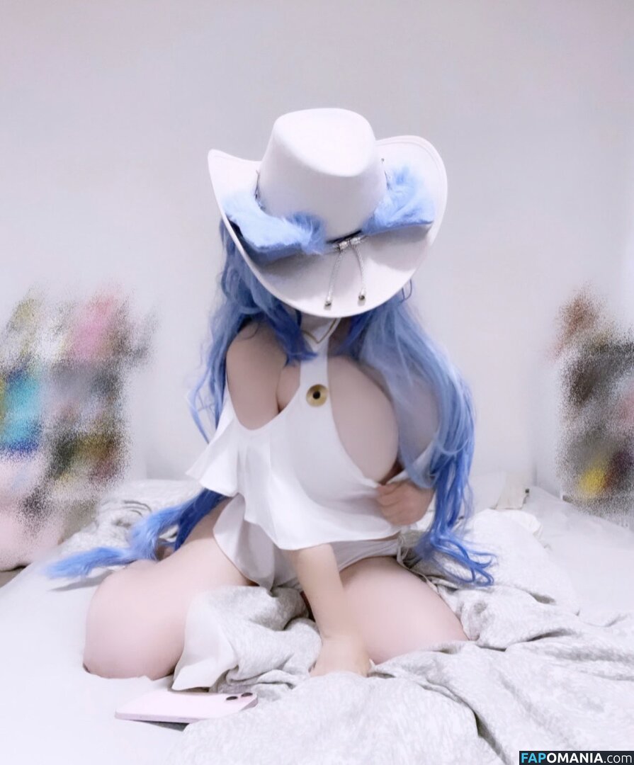 TsukiTyan / Tsuki_Tyann / tanukityan Nu OnlyFans  Photo fuitée #3