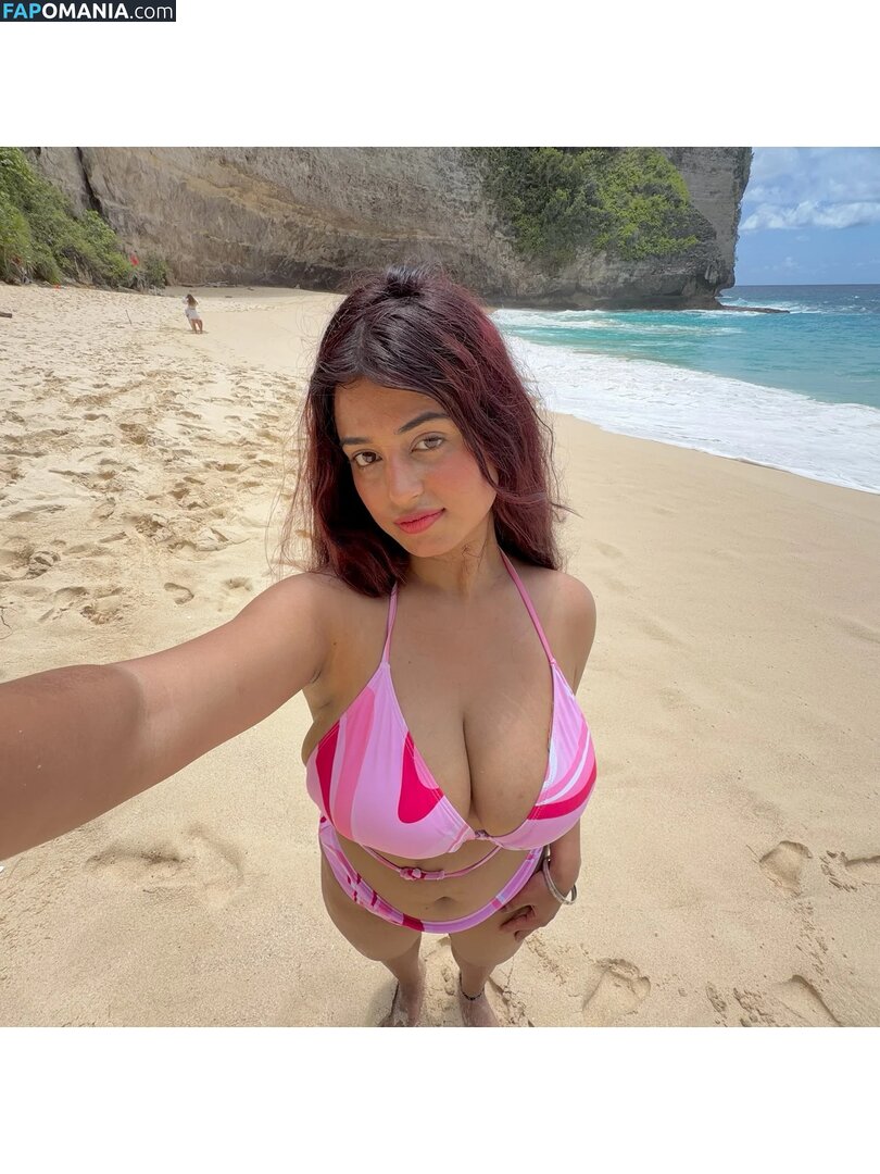 Tushikha Goswami / tushikhagoswami Nu OnlyFans  Photo fuitée #13