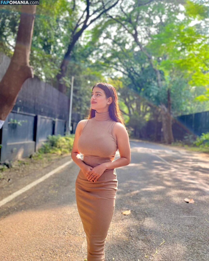 Tushikha Goswami / tushikhagoswami Nu OnlyFans  Photo fuitée #23