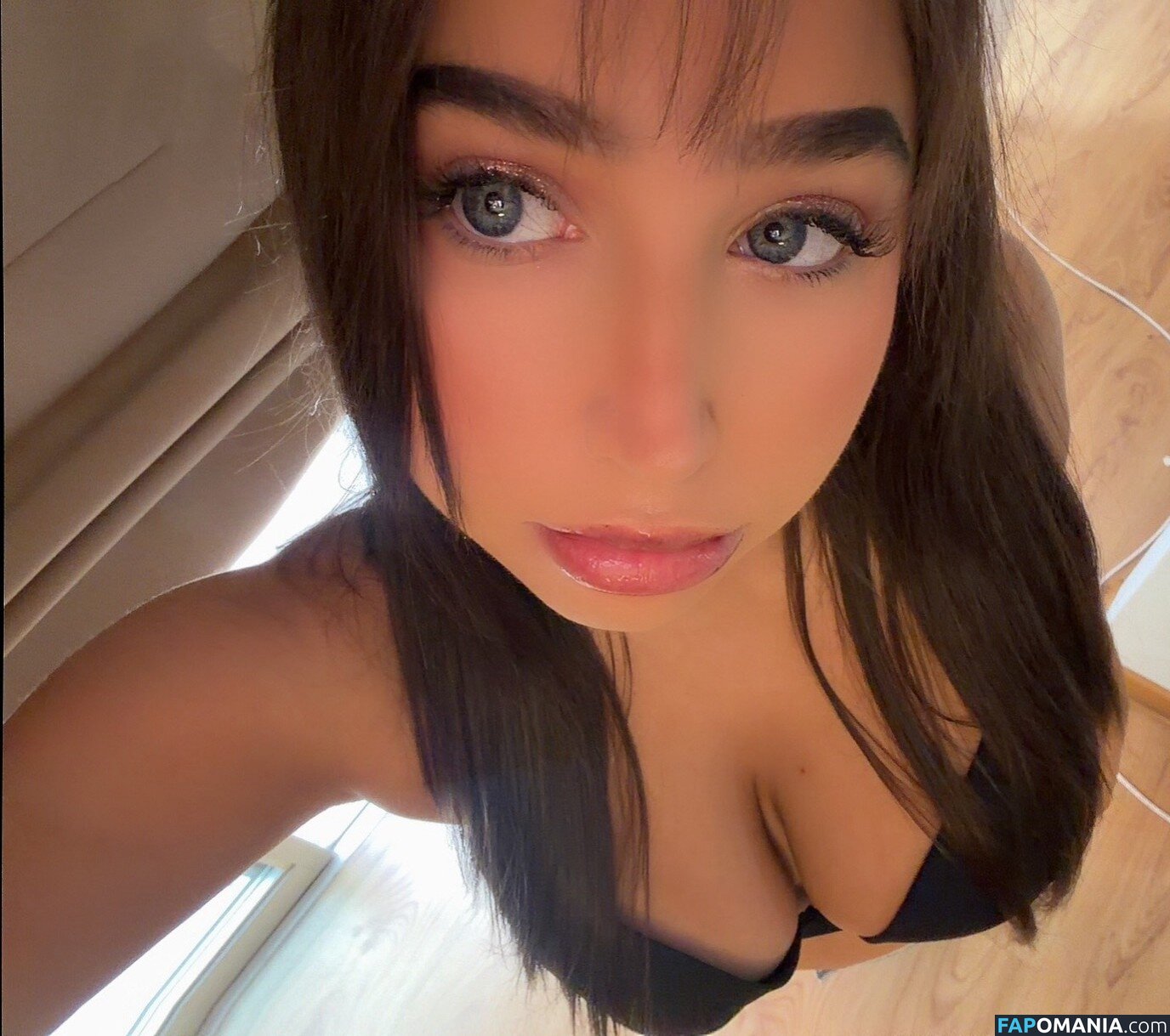 Tyla Decker / TylaASMR Nu OnlyFans  Photo fuitée #11