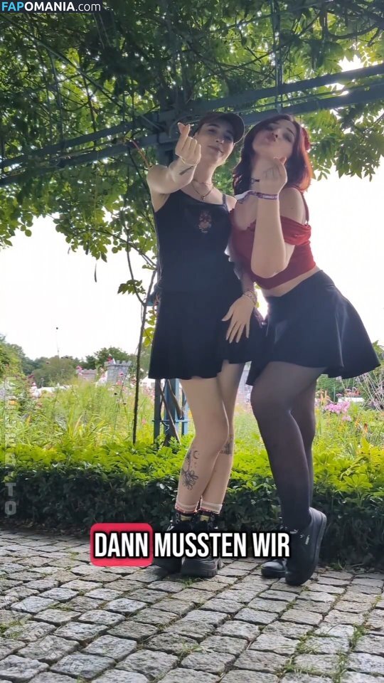 https: / typicallylotti Nu OnlyFans  Photo fuitée #4