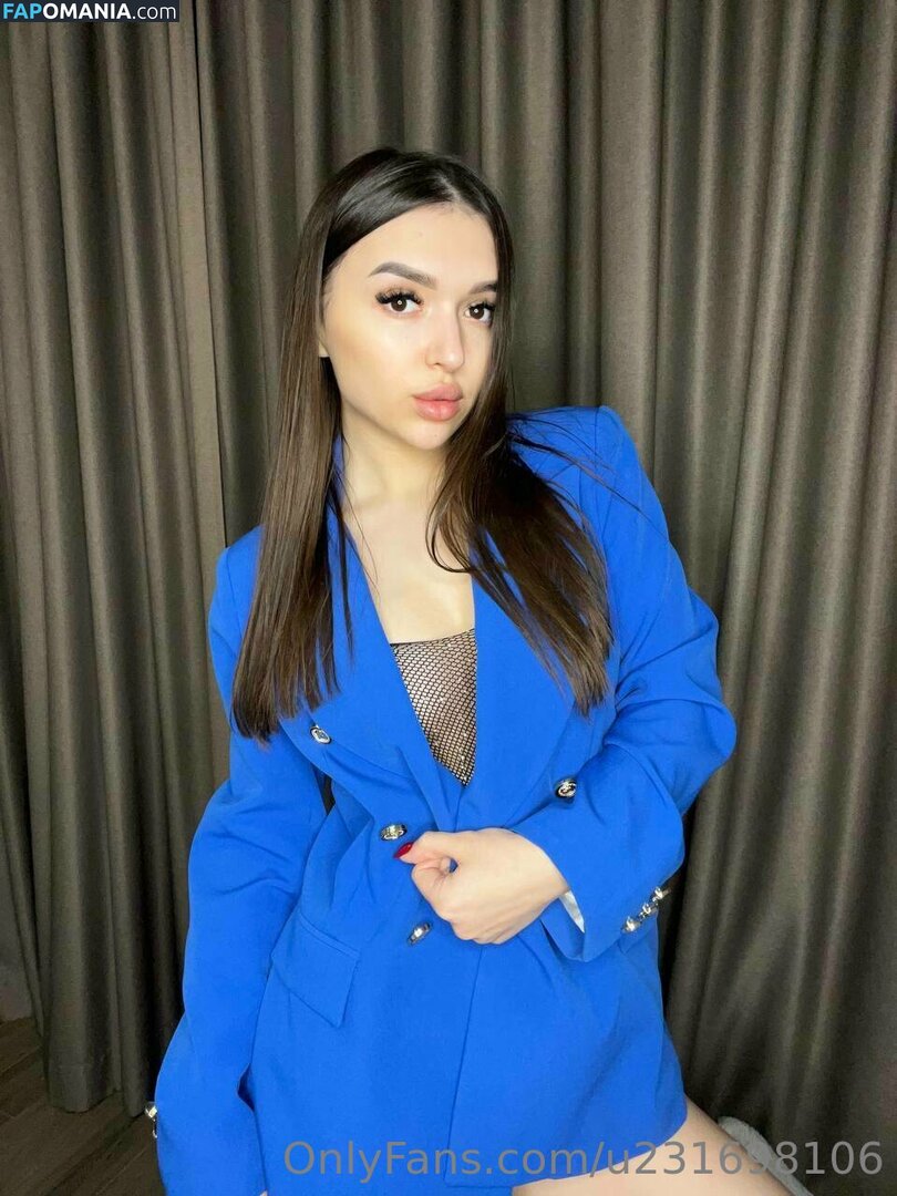 itsbrittneybxtch_ / u231698106 Nu OnlyFans  Photo fuitée #7